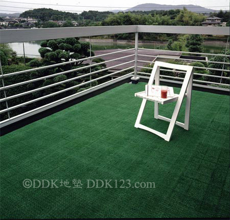 “DDK芬特洁”屋顶草坪防滑地垫图片