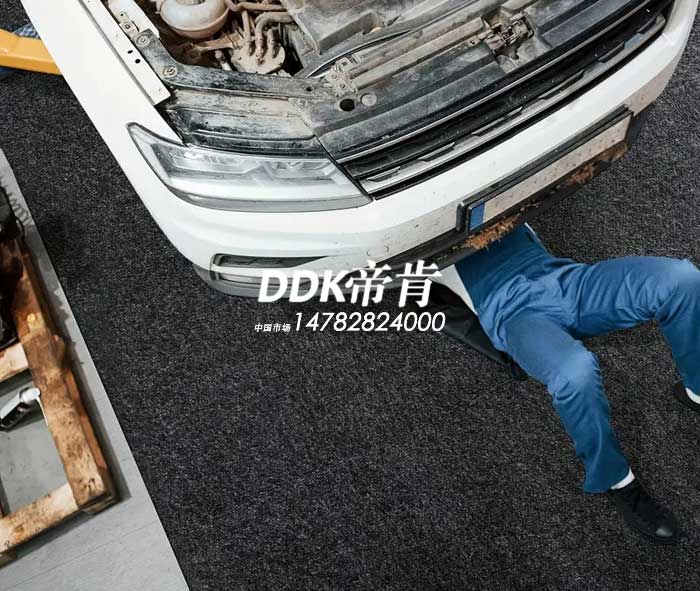 DDK车库吸水地垫，车库防滑地毯