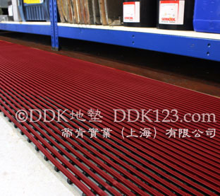 pvc塑料地板,防酸碱地垫,耐油耐水地垫,塑料地板栅格