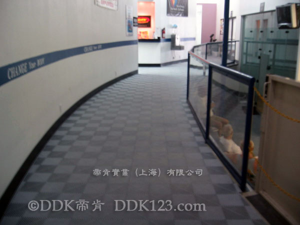 健身房地面铺什么地板和地胶？健身房专用地板用什么好？健身房地板胶,健身房室内地板胶,健身房运动地板,健身房室内地板,健身房塑胶地板 